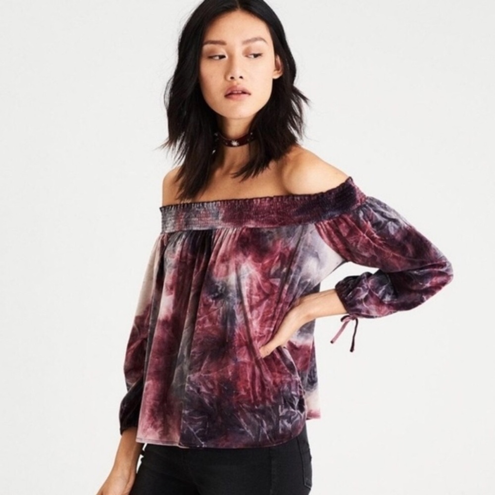 American Eagle • velvet Tie Dye Top. Crop shirt.